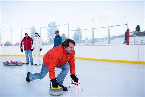 Curling at the rink